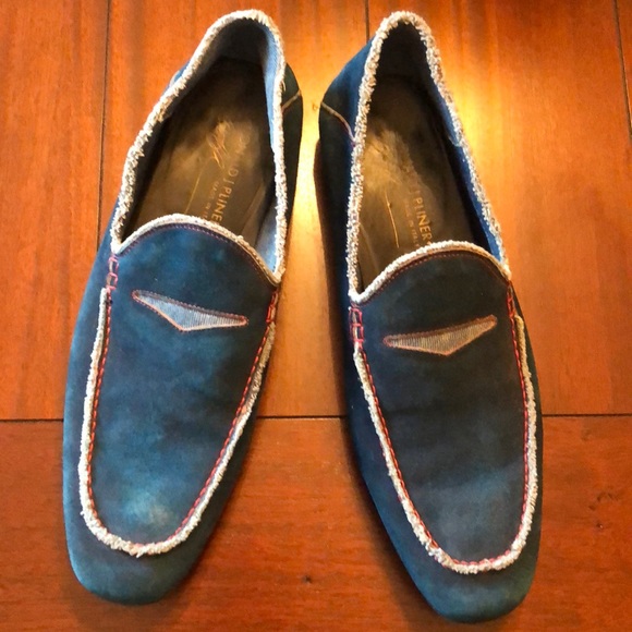 donald pliner loafers